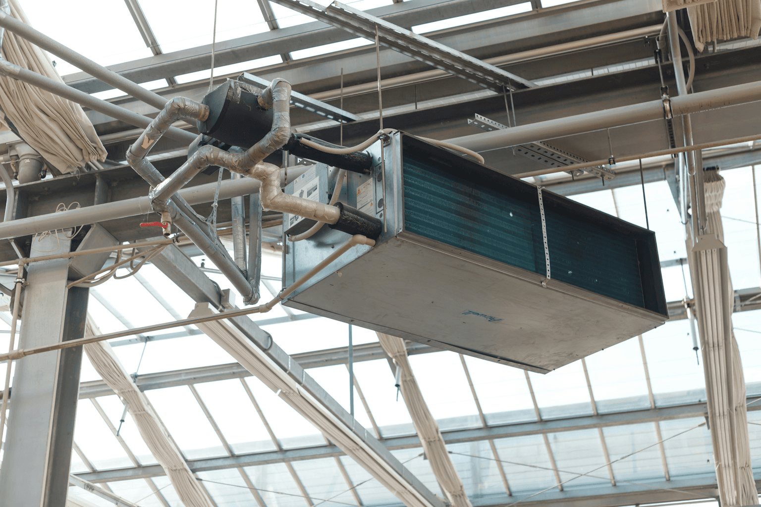 Fan Coil Nedir? 2 Borulu ve 4 Borulu Fan Coil Sistemleri Arasındaki Farklar